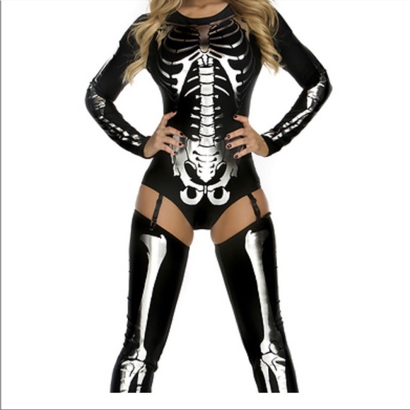 Bad to the Bone gold costume - Picture 2 of 16